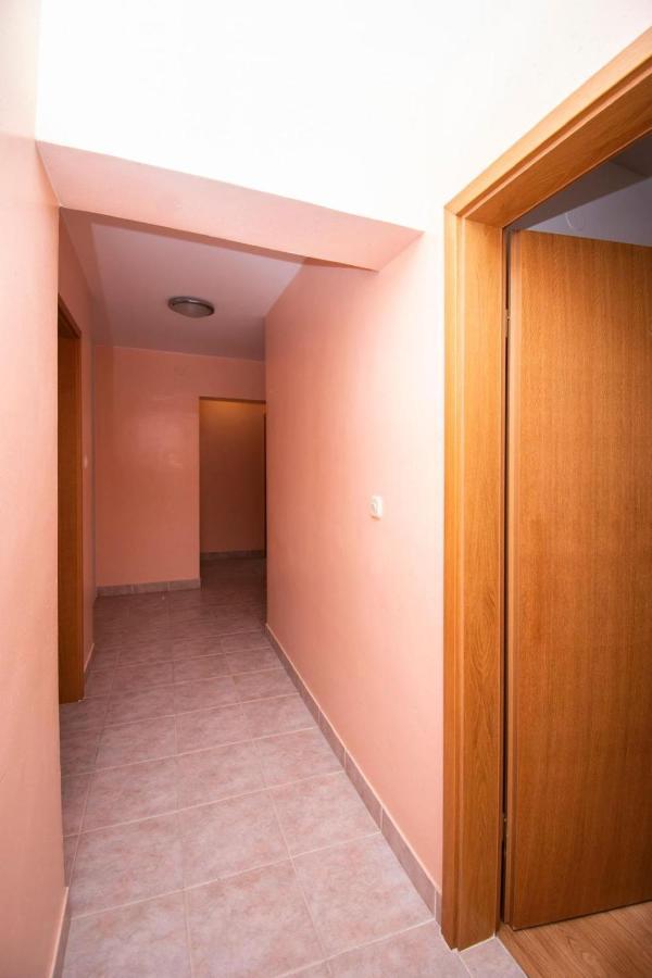Family Holiday Apartments Lucia Vodice Exterior photo