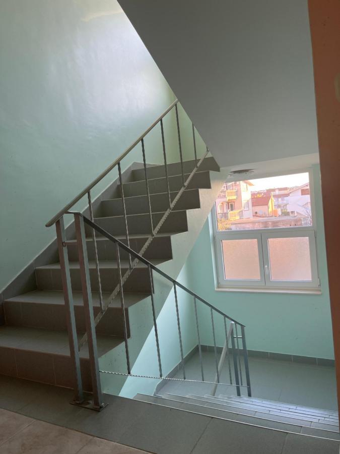 Family Holiday Apartments Lucia Vodice Exterior photo